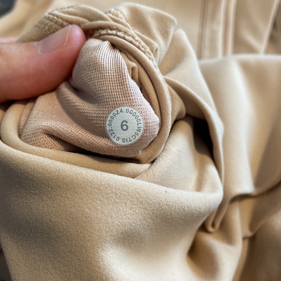 Brand New Lululemon Align Leggings - Picture 5 of 5